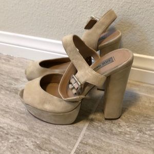 Steve Madden pumps